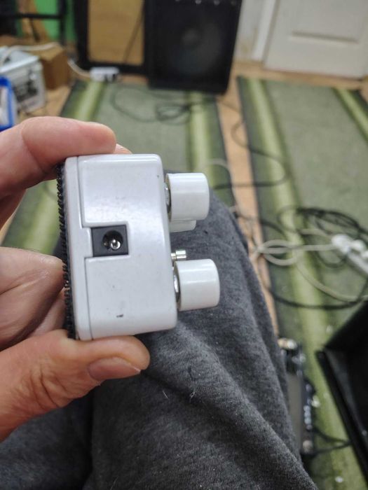 Гітарна педаль Electro-Harmonix Canyon Delay & Looper