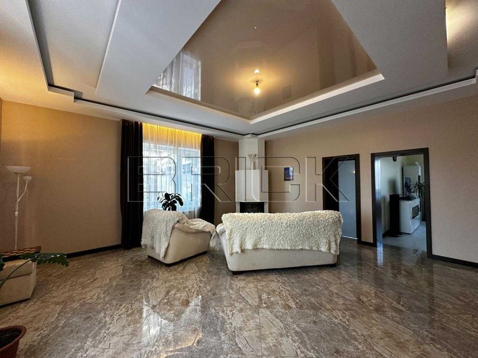 Продаж БудинокКиєво-Святошинський район,Віта-поштова,Вишнева,3 теремки