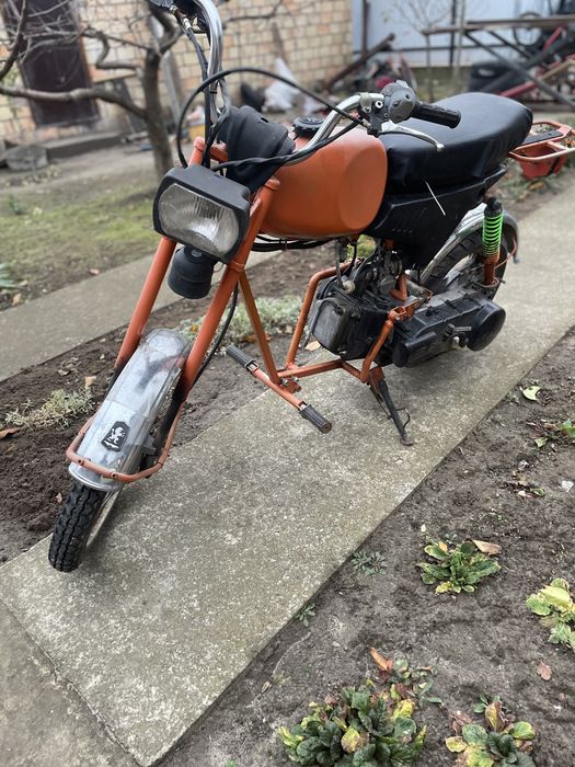 Продам карпати з двинуном 150 кубів