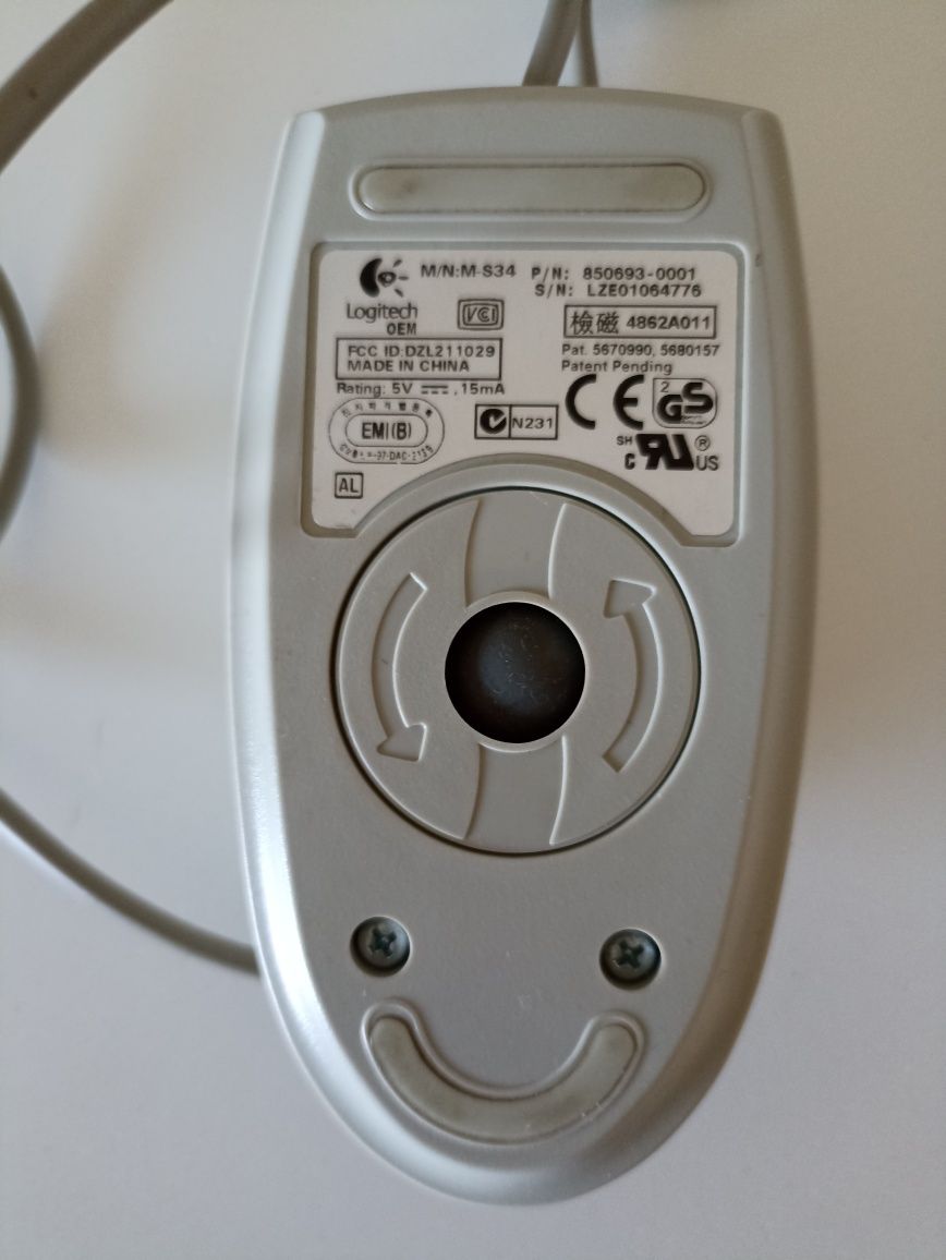 Rato analógico da Logitech