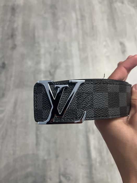 Pasek lv czarny z szarą klamrą