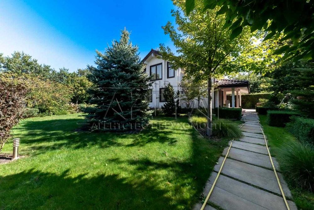 ПЕРША ЗДАЧА! Оренда будинку по вул. Зелена (Можна з тваринами)