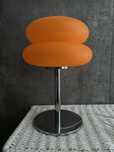 Lampa pomaranczowa bauhaus