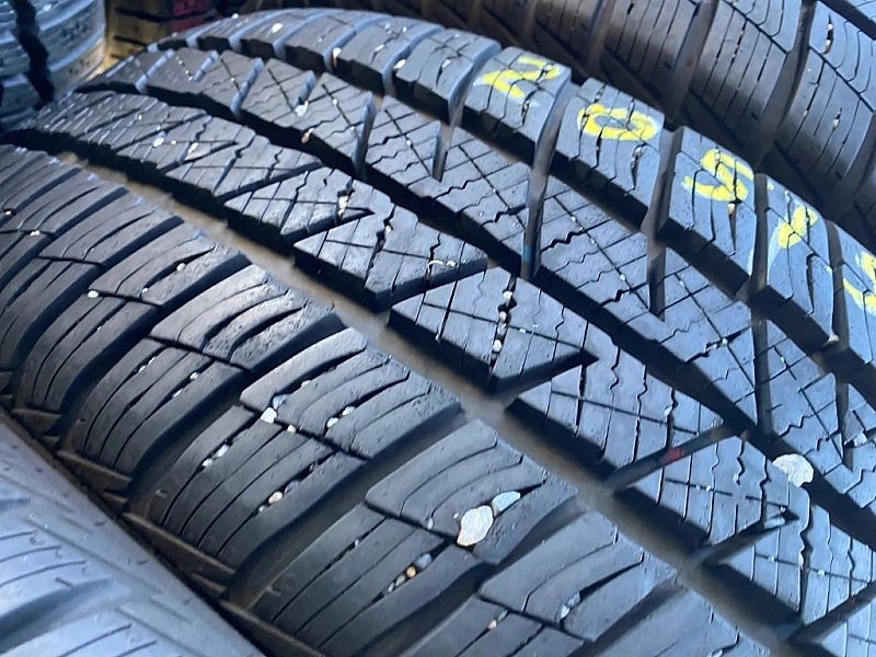 205/55r16 Barum Polaris 5_7,5mm_4szt_(39)