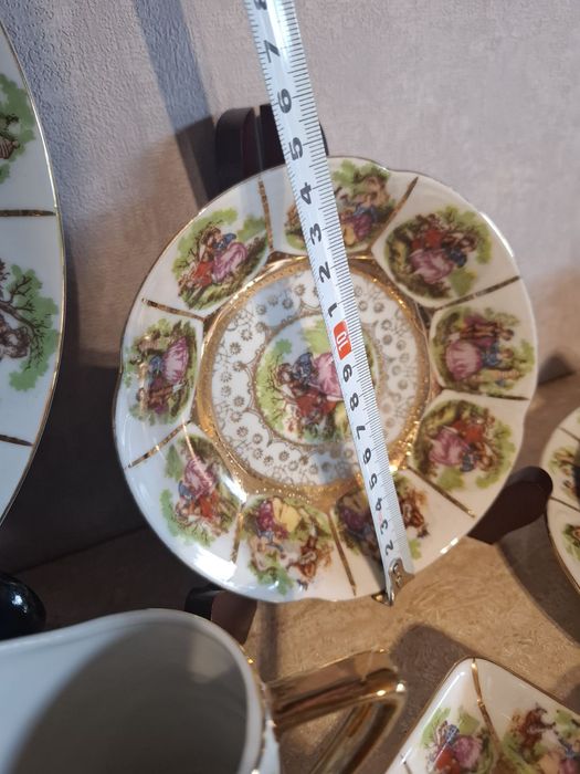 трехъярусная подставка для торта