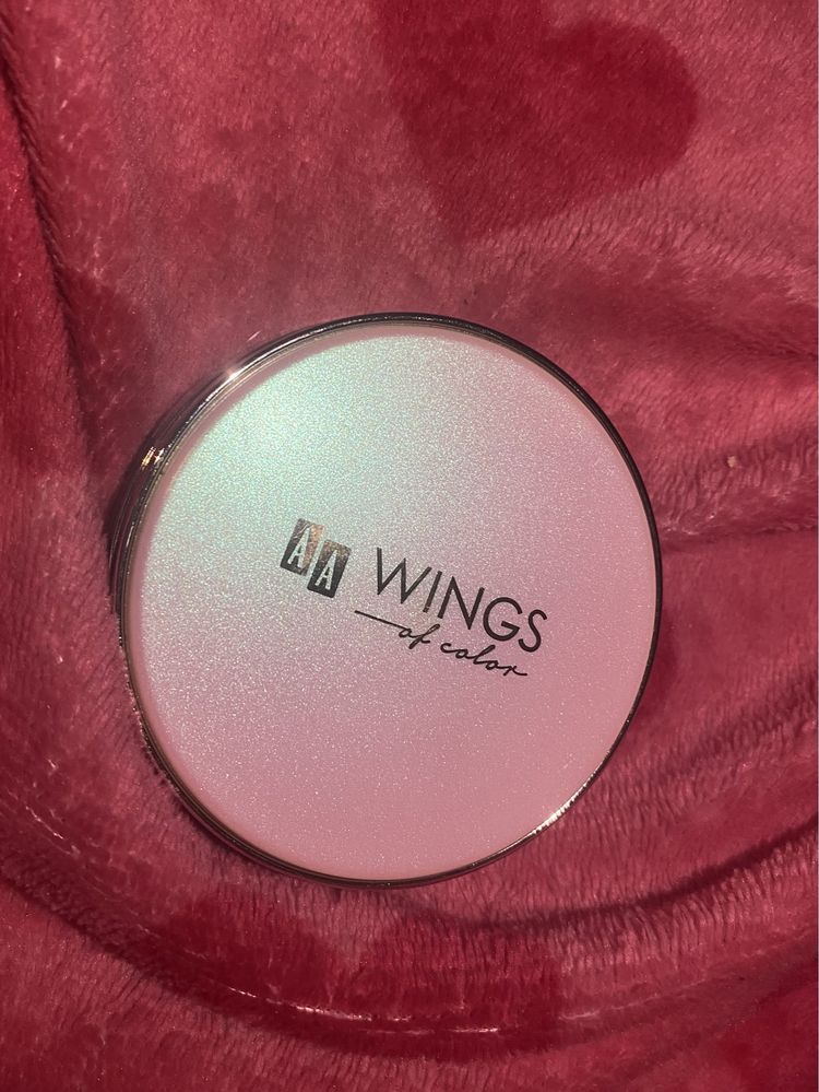 Zestaw kosmetyków AA Wings – Róż, Cienie, Olejek, Puder