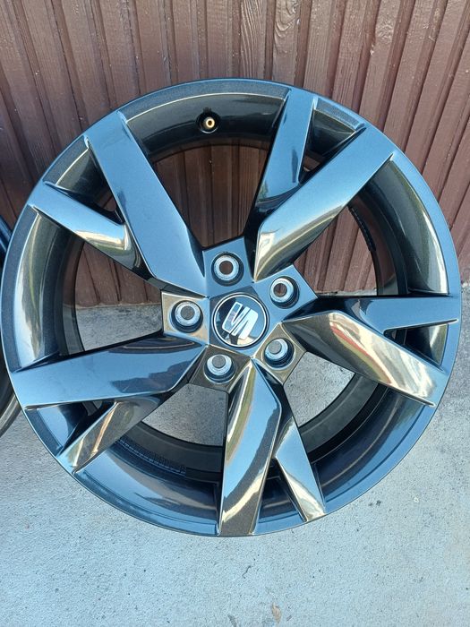 Felgi Seat 17 6.5J ET46 5x112