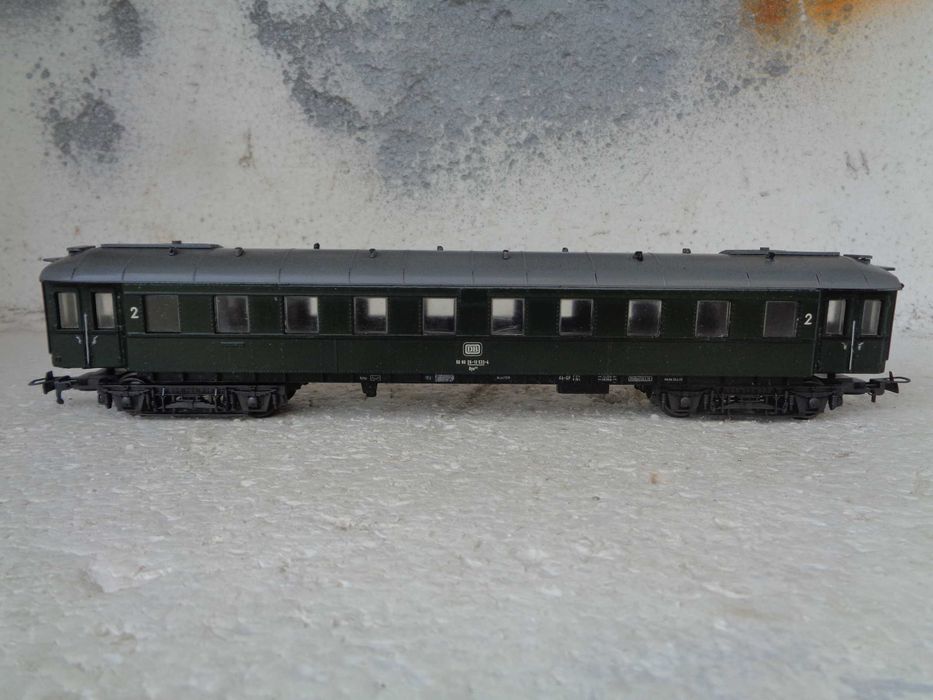 1.87 Carruagem passageiros 2ª classe da DB