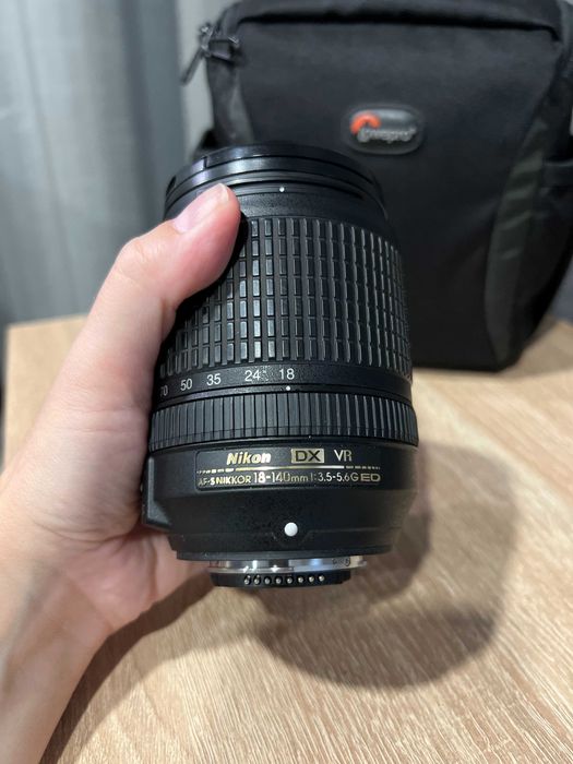 Терміново! Nikon D7100 + Nikkor AF-S DX 18-140mm + AF Nikkor 50mm