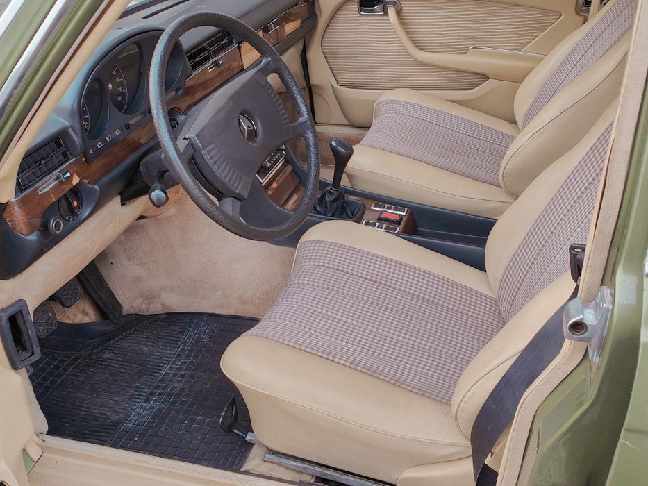 Mercedes W116 350SEL V8 Skrzynia manualna Przebieg 127tys Z Niemiec