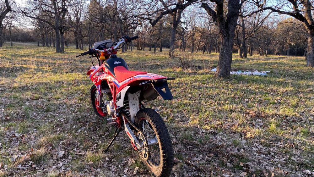 Продам CRF300