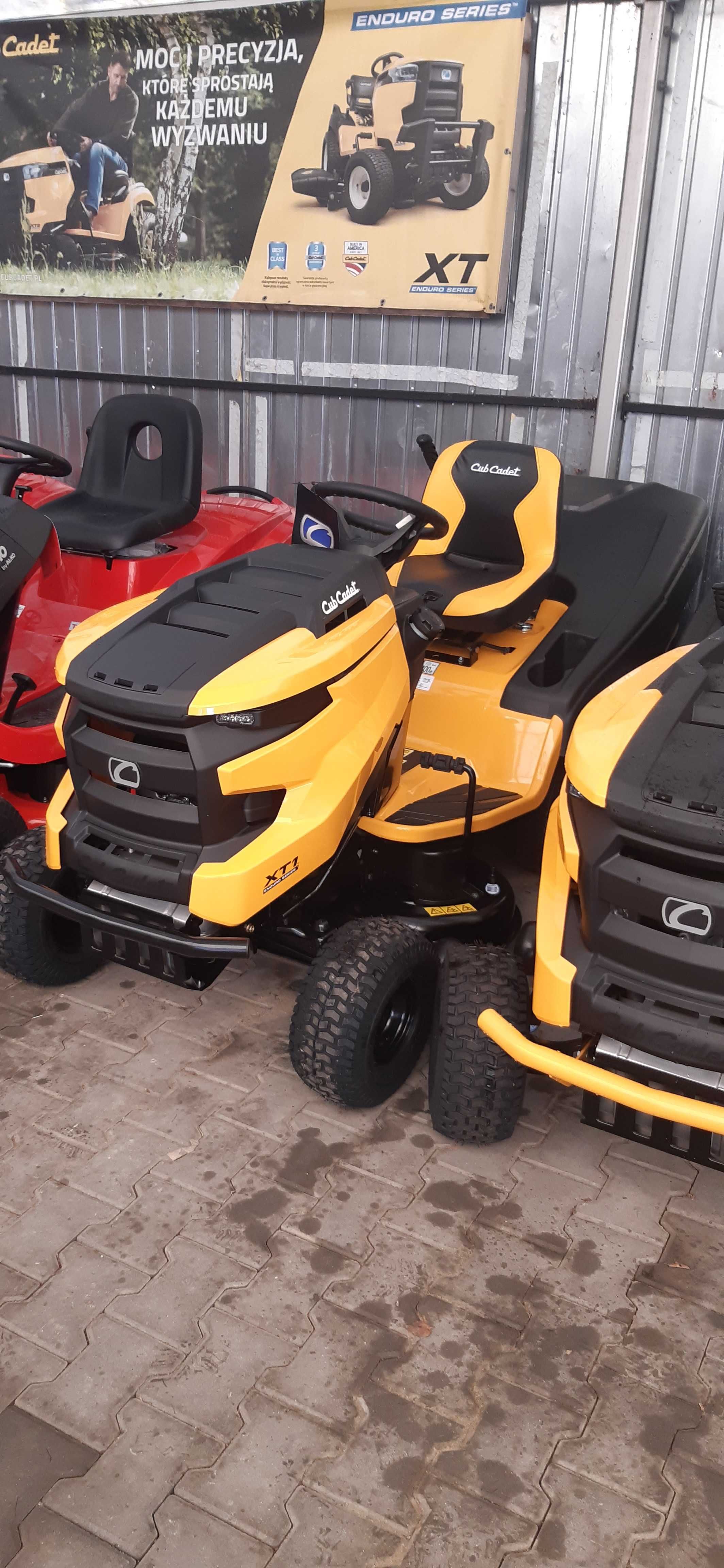 Kosiarka traktorek Cub Cadet XT1 OR95