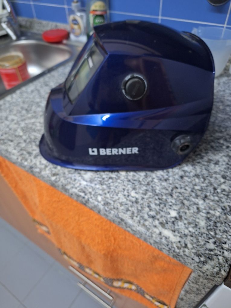 Mascara de soldar automática