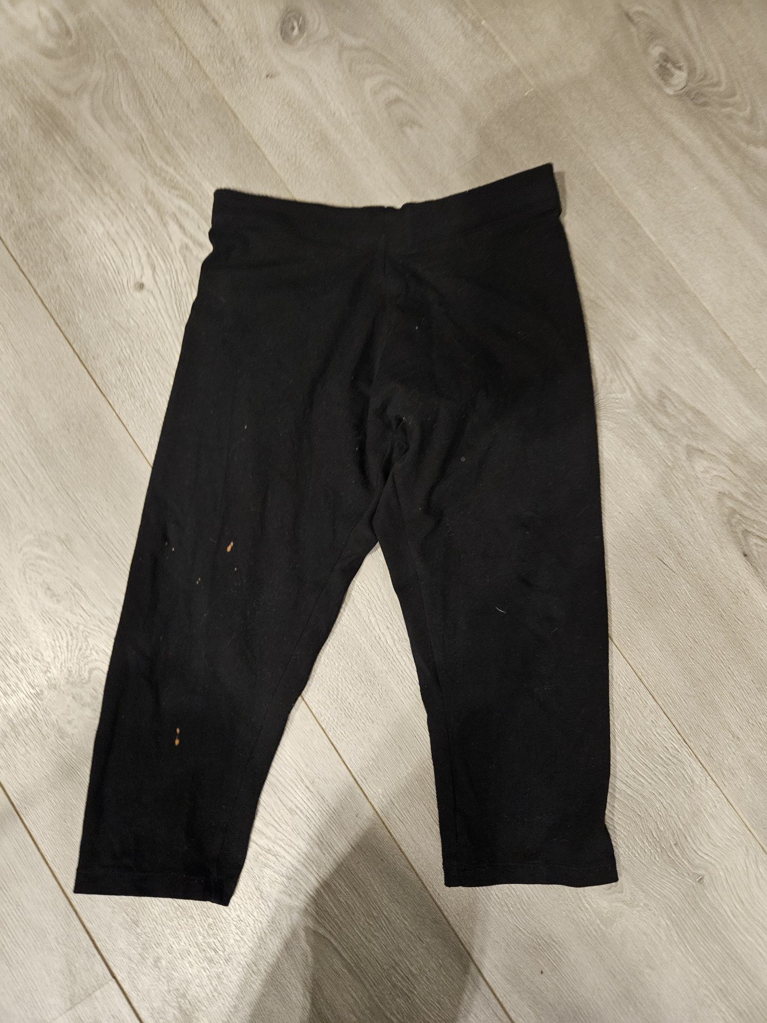 Szare spodnie 3/4 gratis czarne legginsy r M