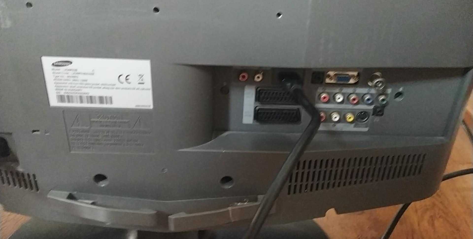 telewizor samsung 26 cali z pilotem
