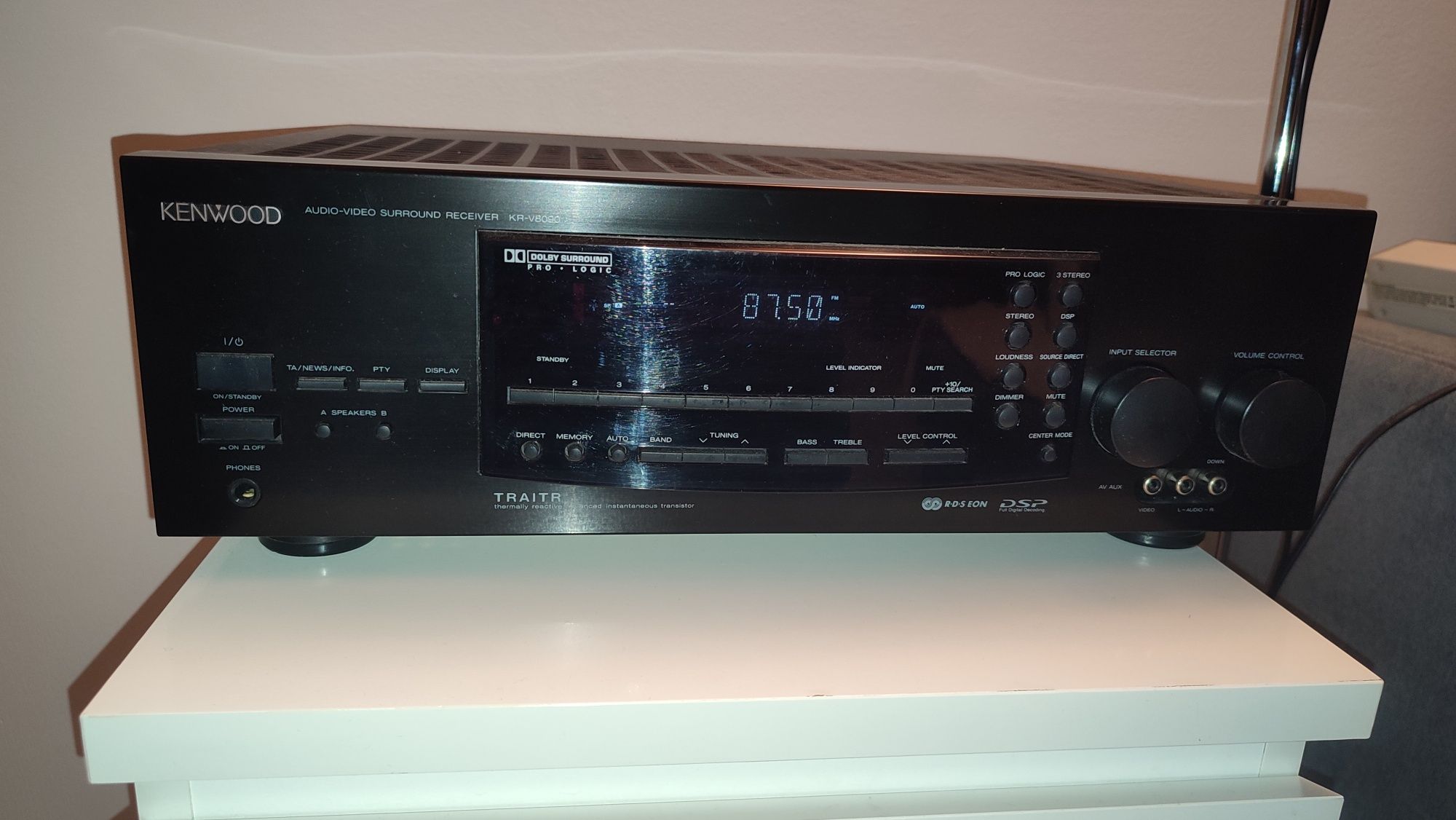 Amplituner Kenwood KR-V8090
