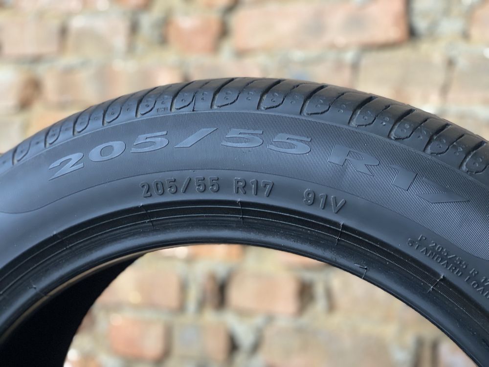 Шини Резина 205/55 R17 ЛІТО Pirelli Cinturato P7. 2022р