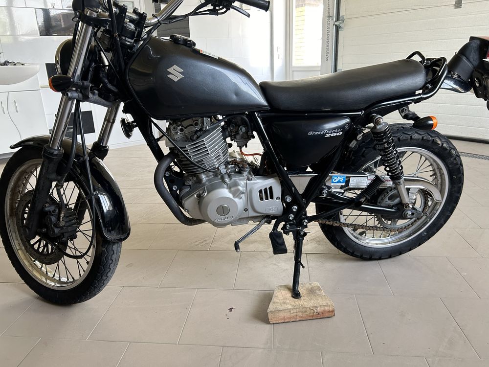 Suzuki 250 куб. Продам,переоформляю на Вас.