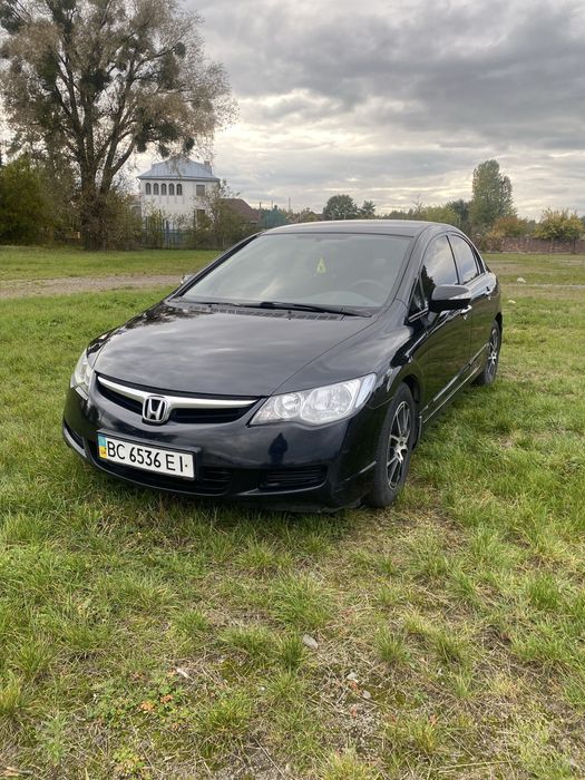 HONDA civik 1.8 автомат