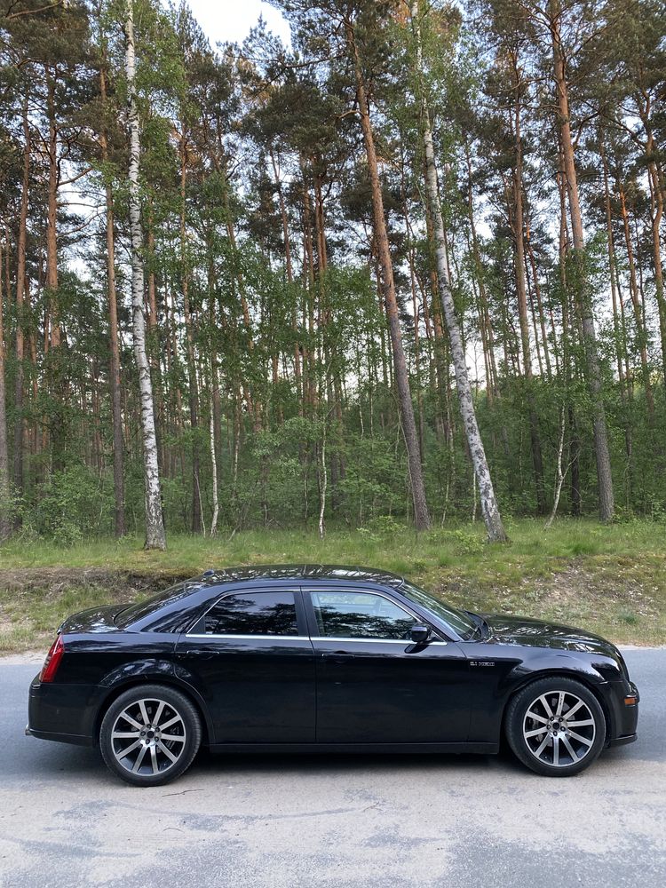 Chrysler 300C SRT8 6.1 432KM V8 LPG (możliwa zamiana)