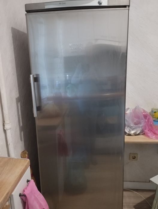 Морозильна камера ARISTON