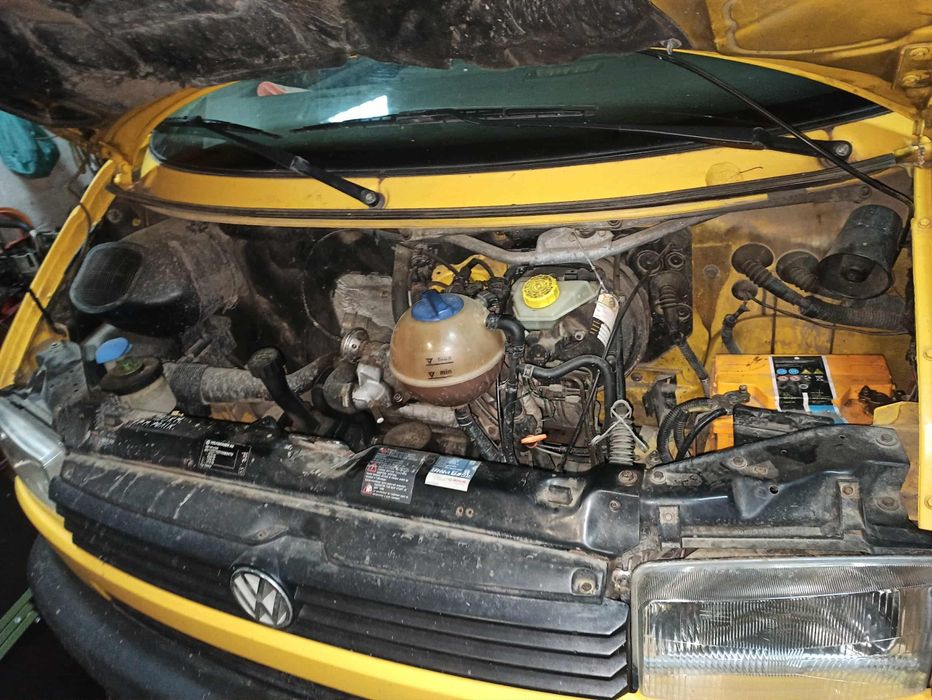 Продам Volkswagen Transporter T4 1.9D 1999 року