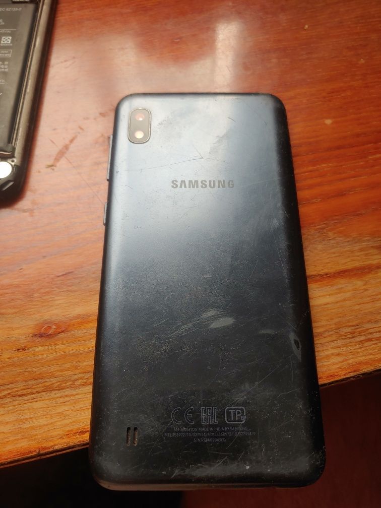 Смартфон Lg g8,редми 9т,самсунг А10 по запчастям