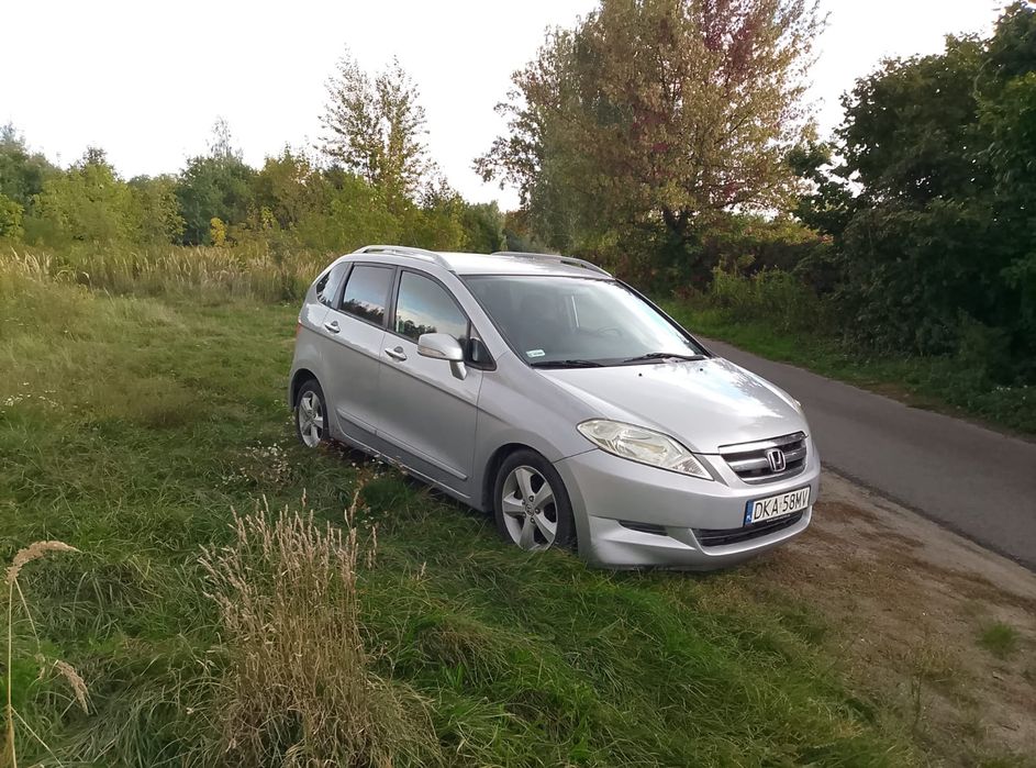 6 odobowa Honda FR-V  2,2