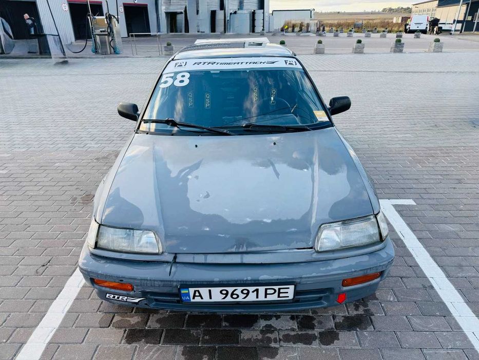 Продам машину підготовлену до змагань та трек днів