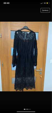 Czarna koronkowa sukienka M