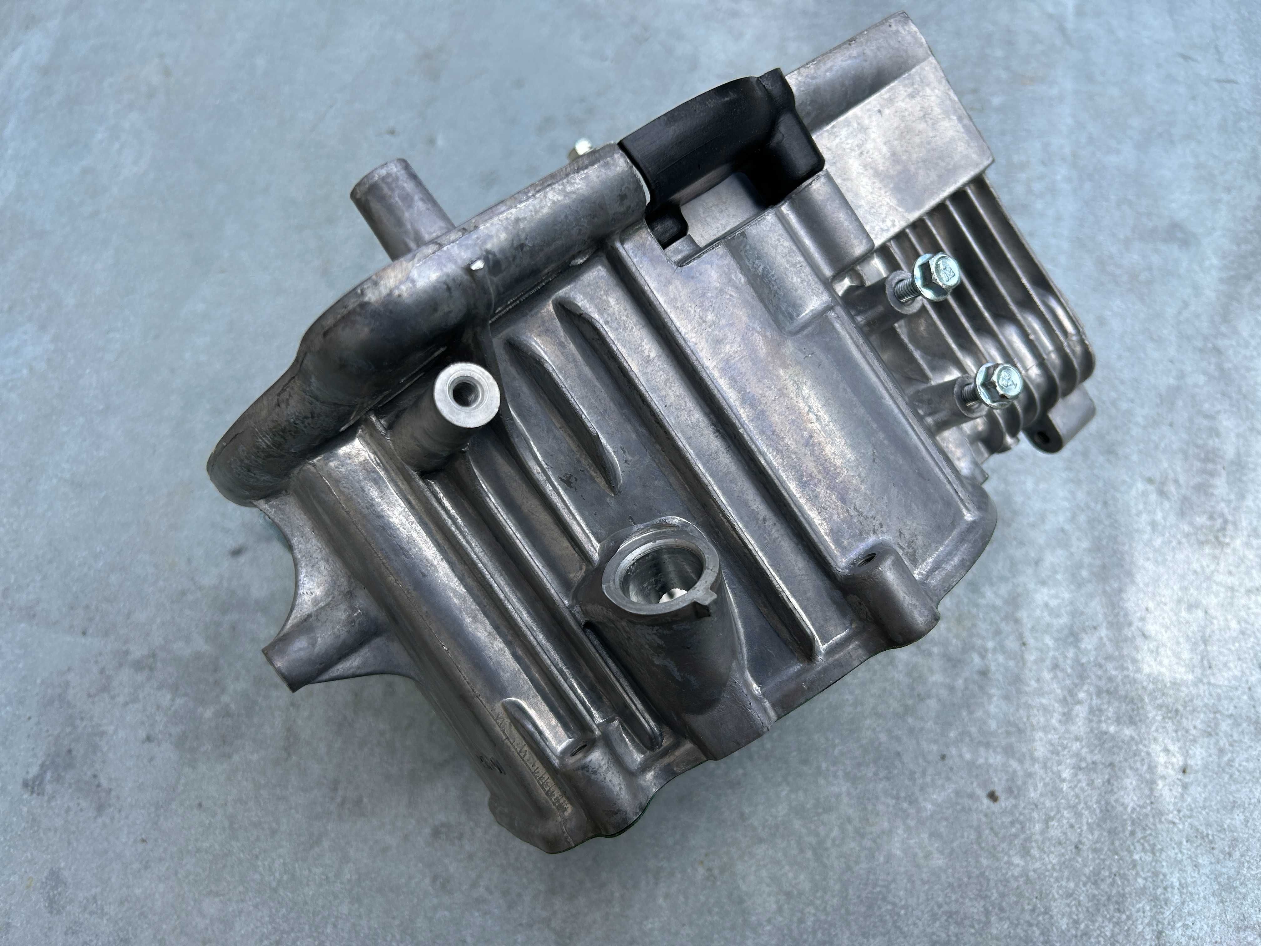 CYLINDER Blok Silnik SUBARU EA190 YAMAHA MA 190 68mm