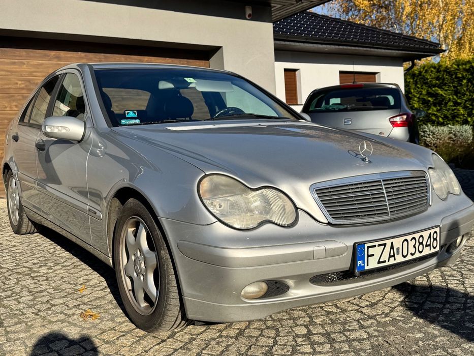 Mercedes-Benz Klasa C 2.2CDI W203 klima elektryka