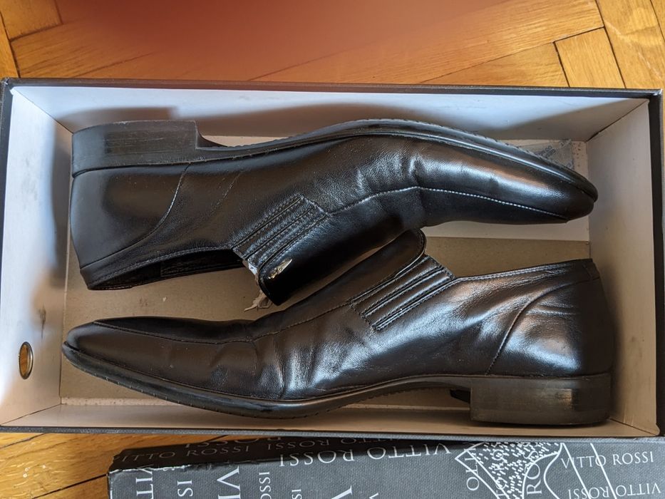 Нові , чоловічі. Натуральна шкіра.