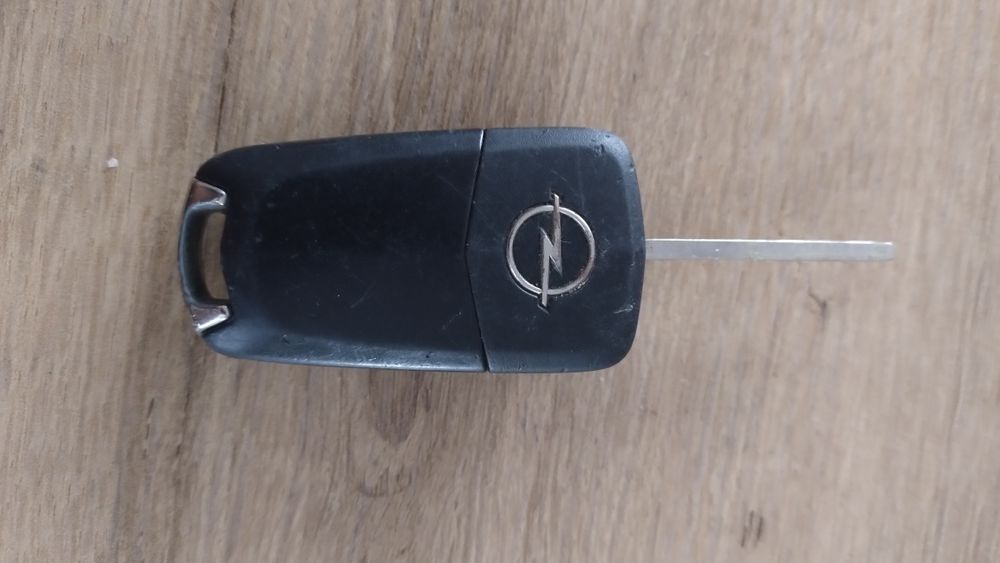 Kluczyk opel wysylka