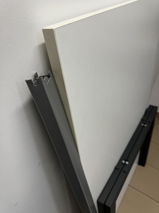 Masywny biały stół biurowy/ biurko 140x80x72