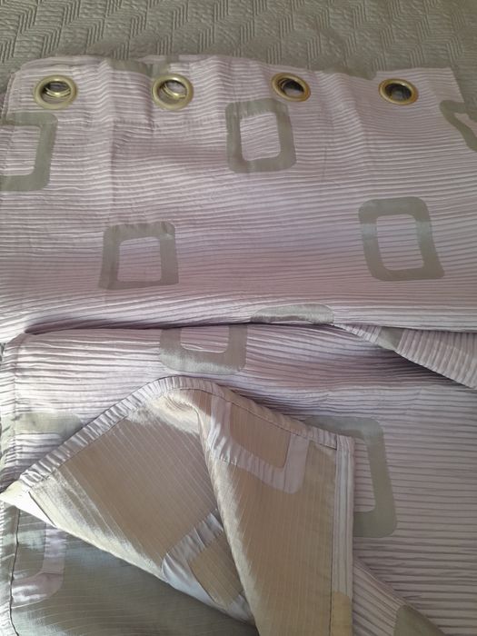 Conjunto de duas cortinas