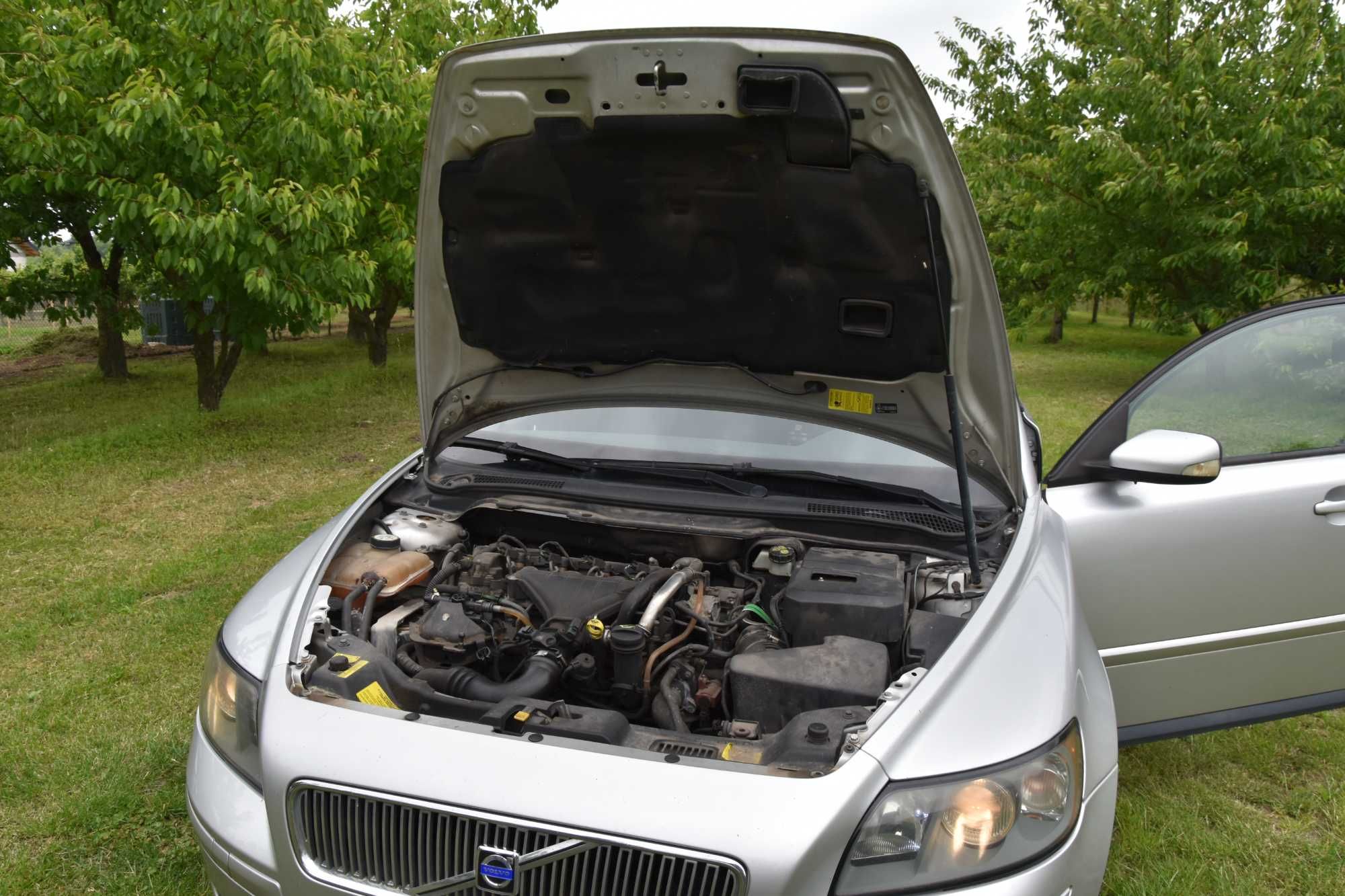 SPRZEDAM VOLVO V50 z 2004 roku