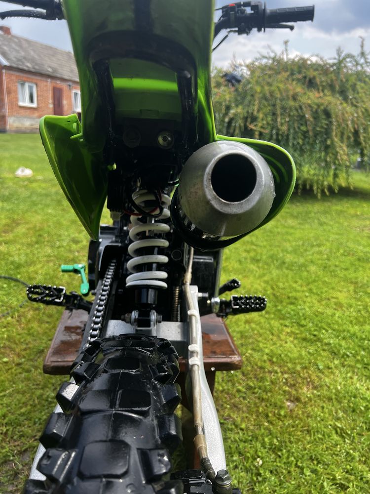 Cross barton 125