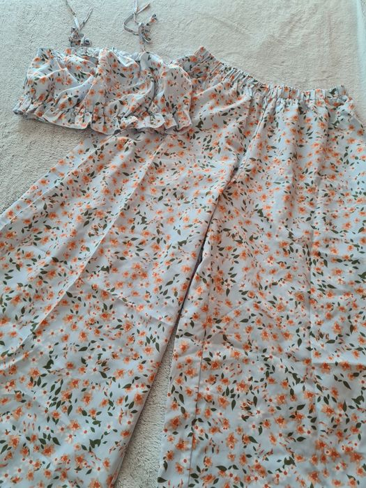 Conjunto top e calças