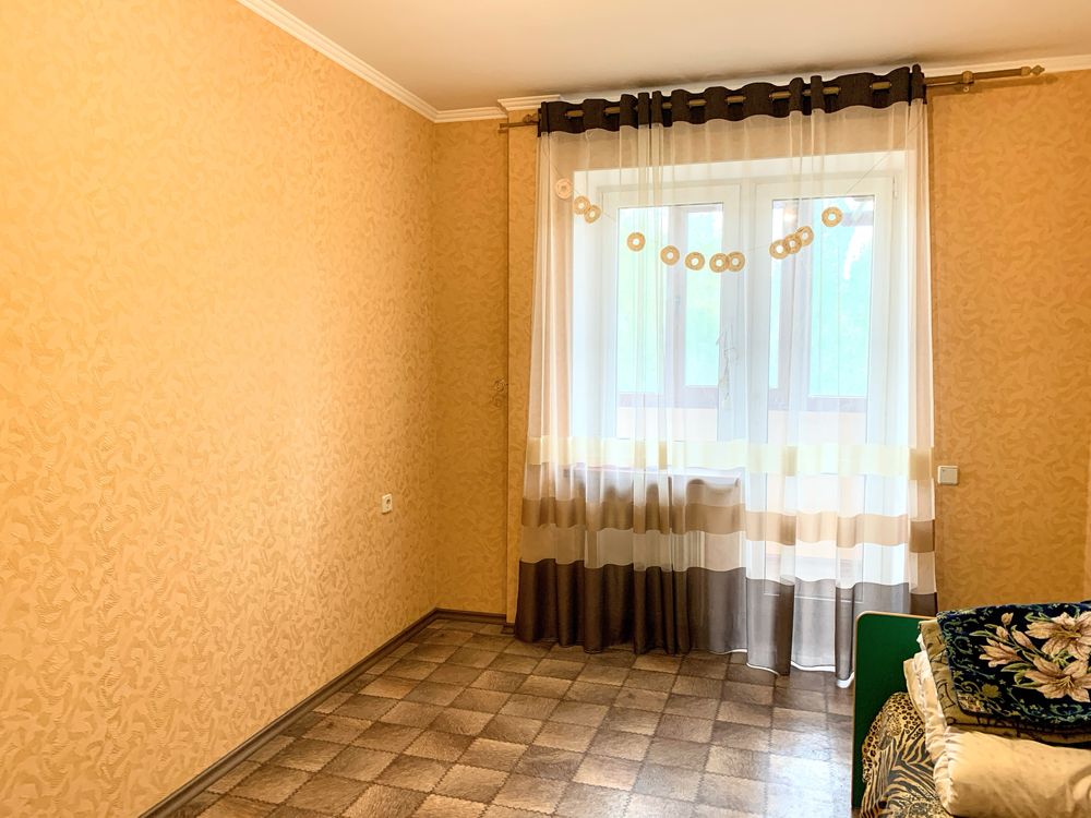 Квартира с индивидуальным отоплением на ул. Галины Петровой ( Гиппо)