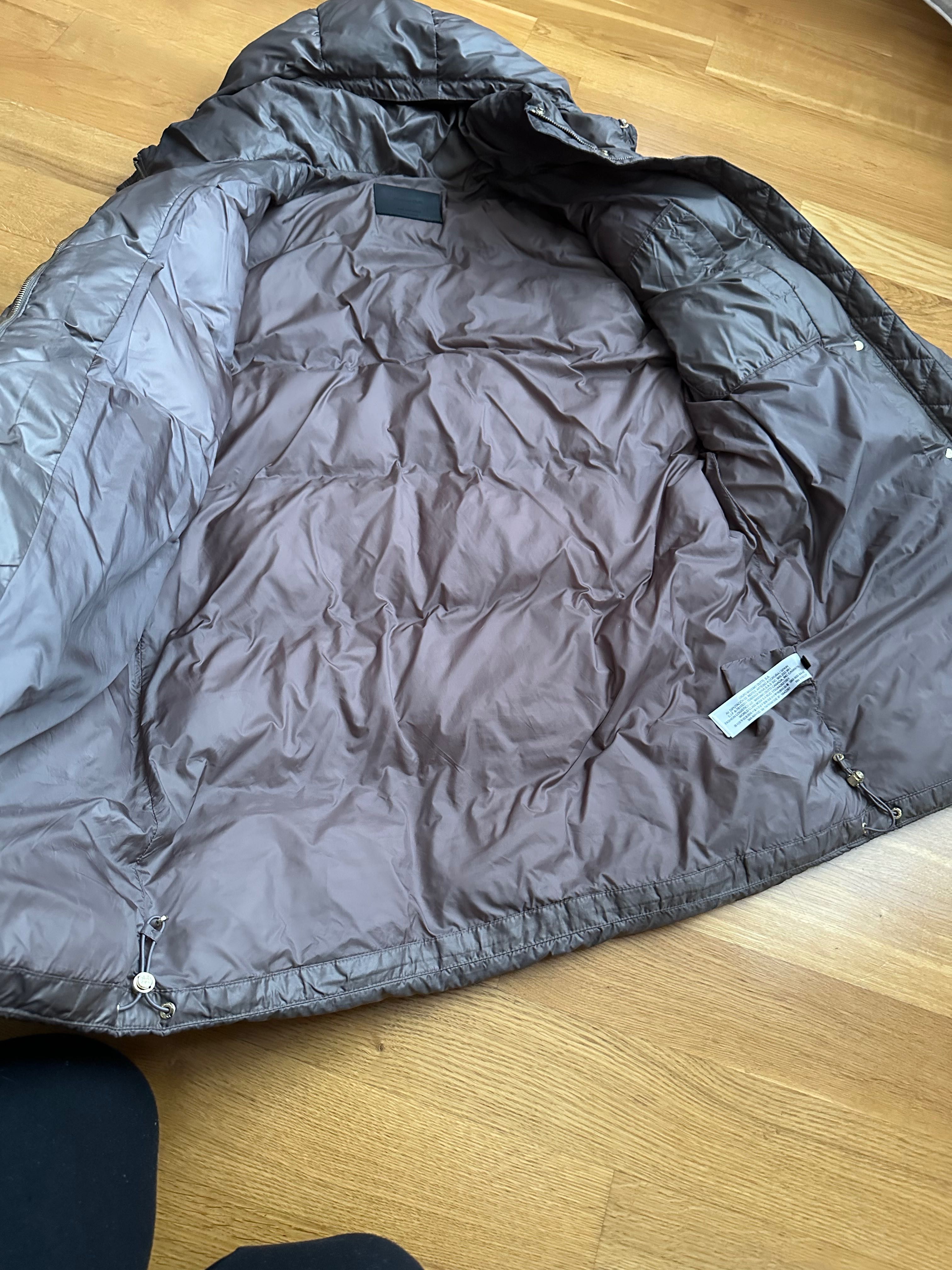 Продам пуховик Massimo dutti