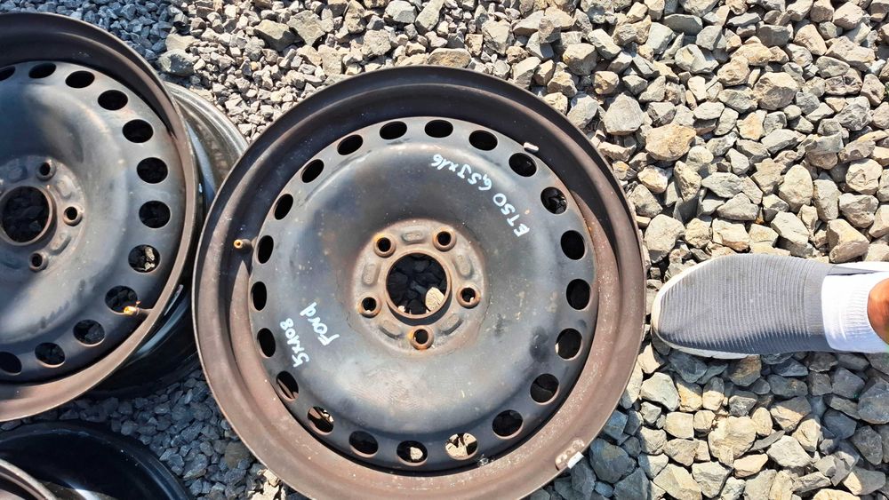 Felgi stalowe komplet Ford Kuga C-max Focus Volvo 5x108 6,5x16 ET50 16