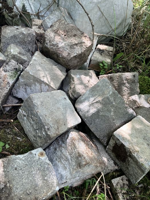 Kostka granitowa 25cm na 25cm