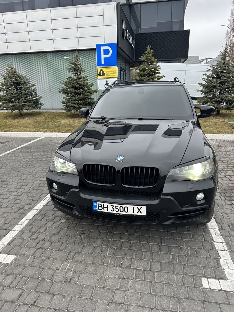 Продам BMW X5 E70