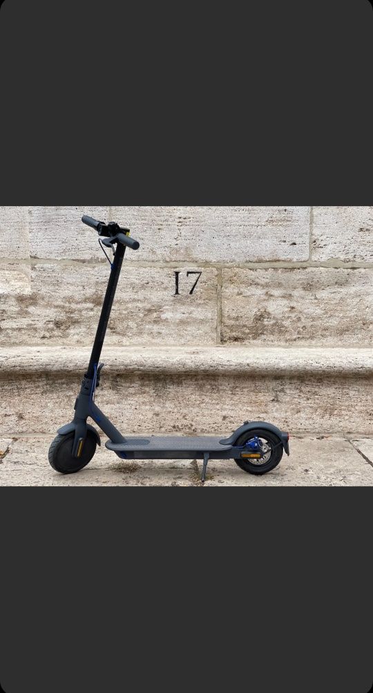 Vendo/troco xiaomi mi scooter 3