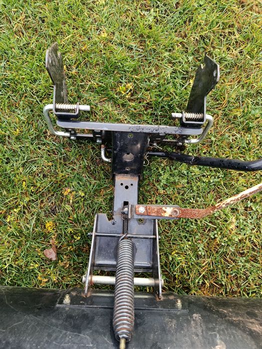 Pług do śniegu do traktorka lub quada