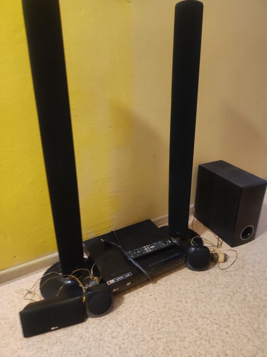Kino domowe LG  z pilotem