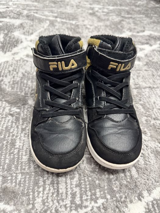 Продам ботінки дитячі