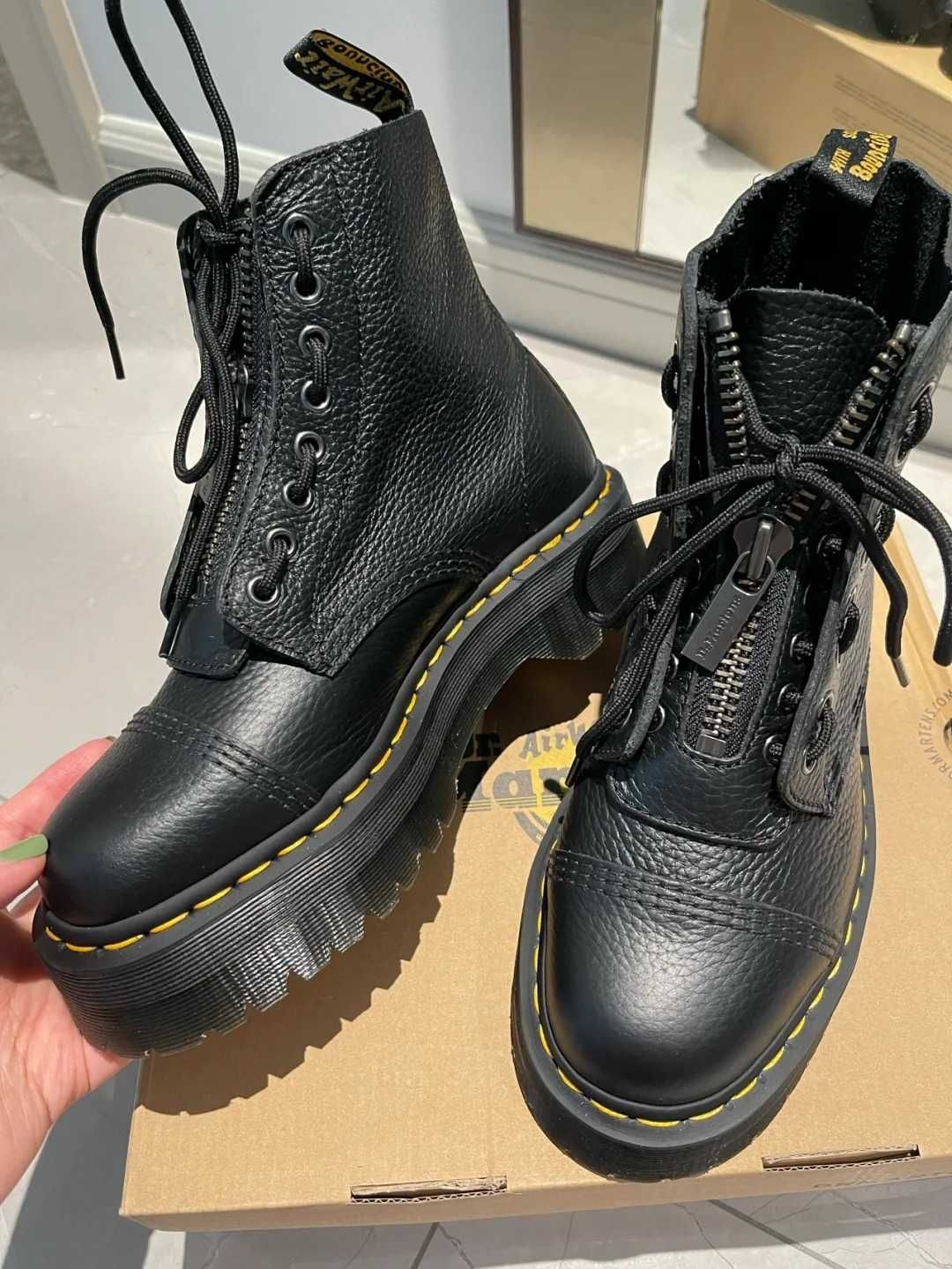 Dr. Martens Sinclair Platform Boot Lazy Oaf R.37