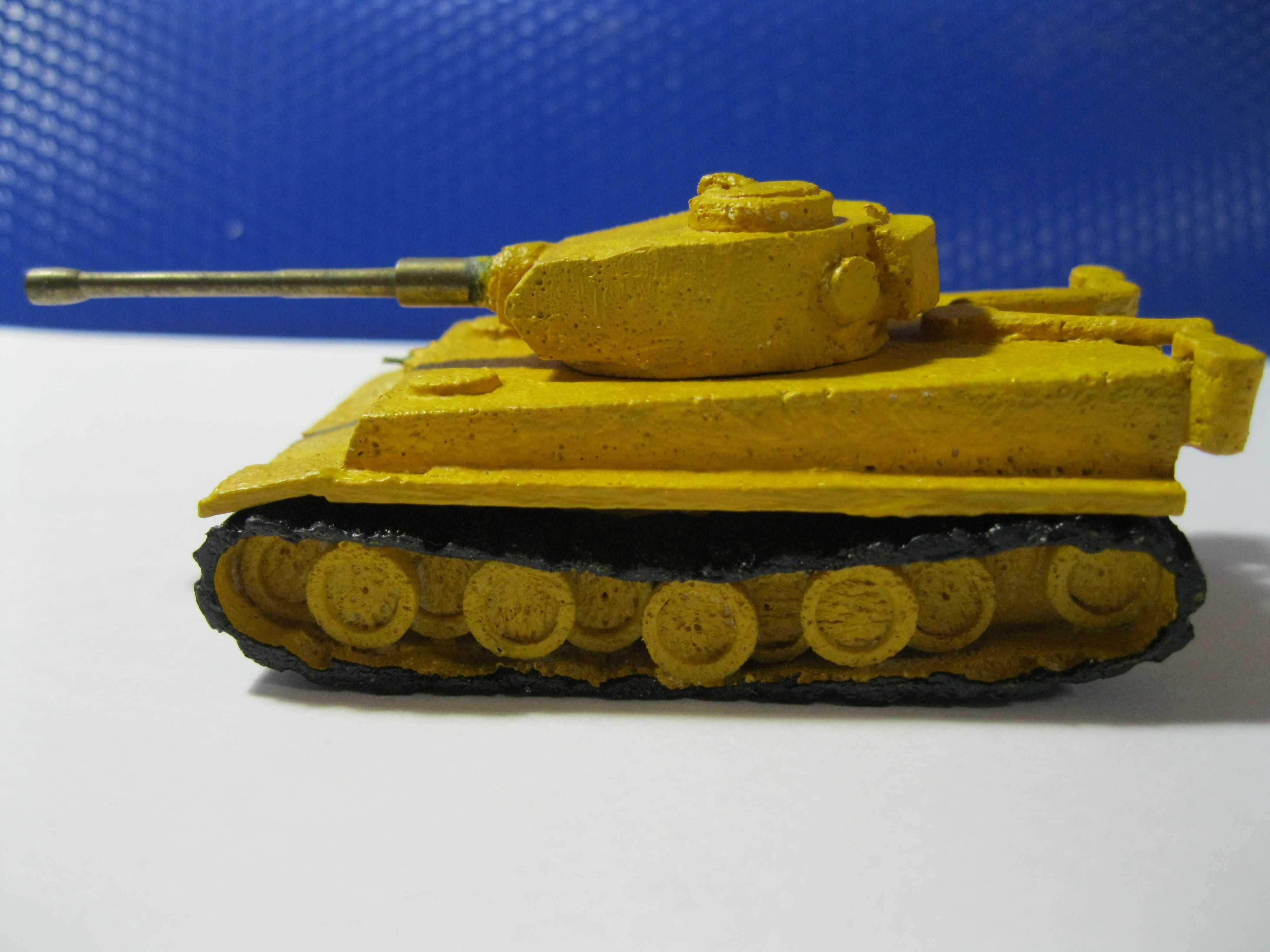 Танк Т-6 Тигр Германия 1:72 (ориентировочно)